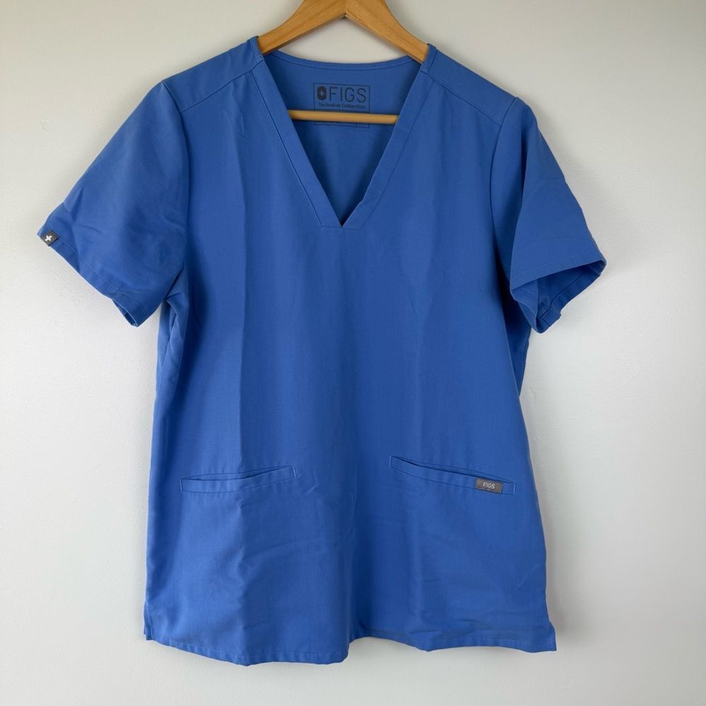 Figs Casma Three-Pocket Scrub Top Size Medium Blue PO 1494 Style FW1100